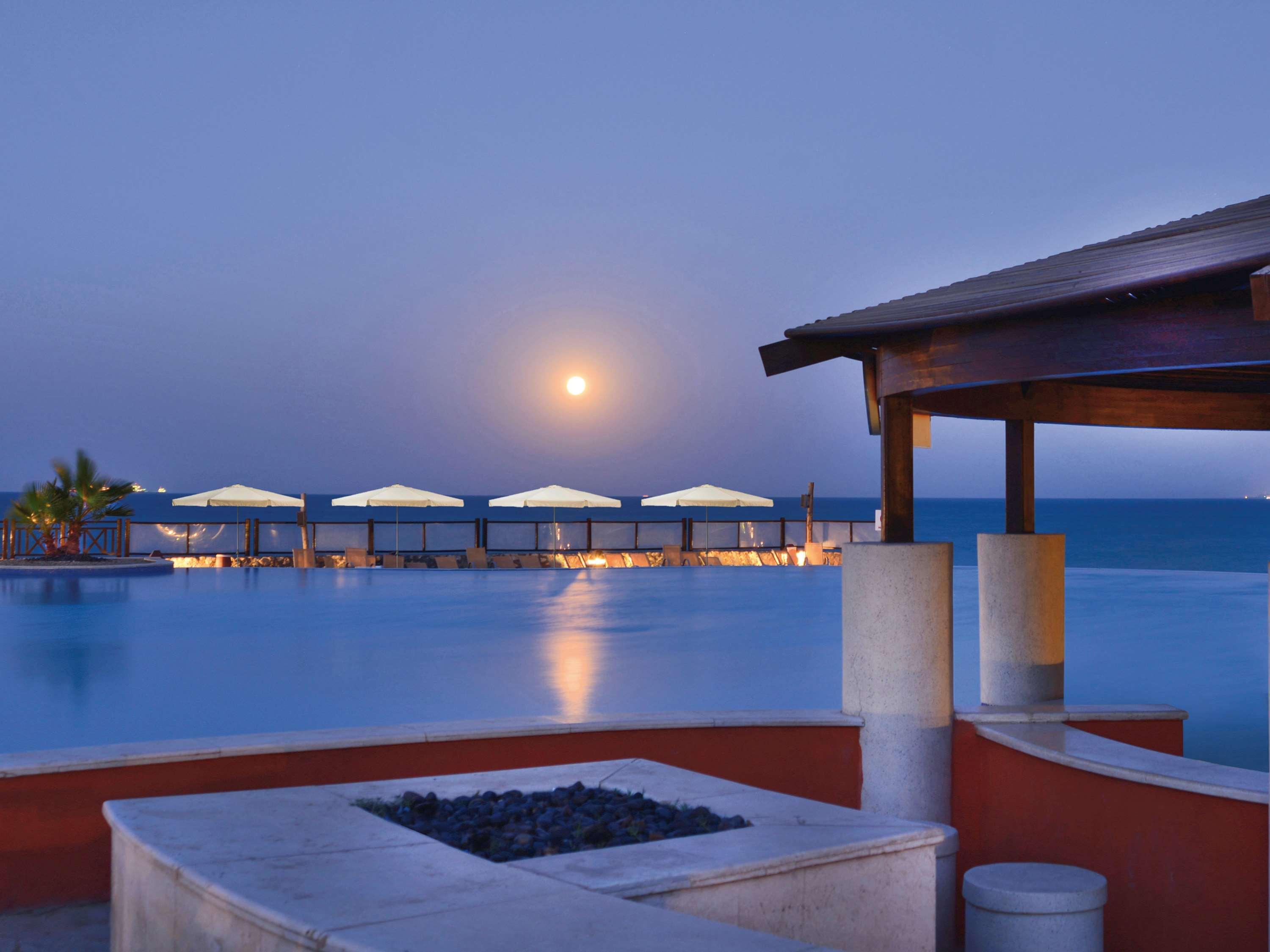 Moevenpick Resort El Sokhna Ain Soukhna Exteriér fotografie The Cove at The Oberoi, Mumbai