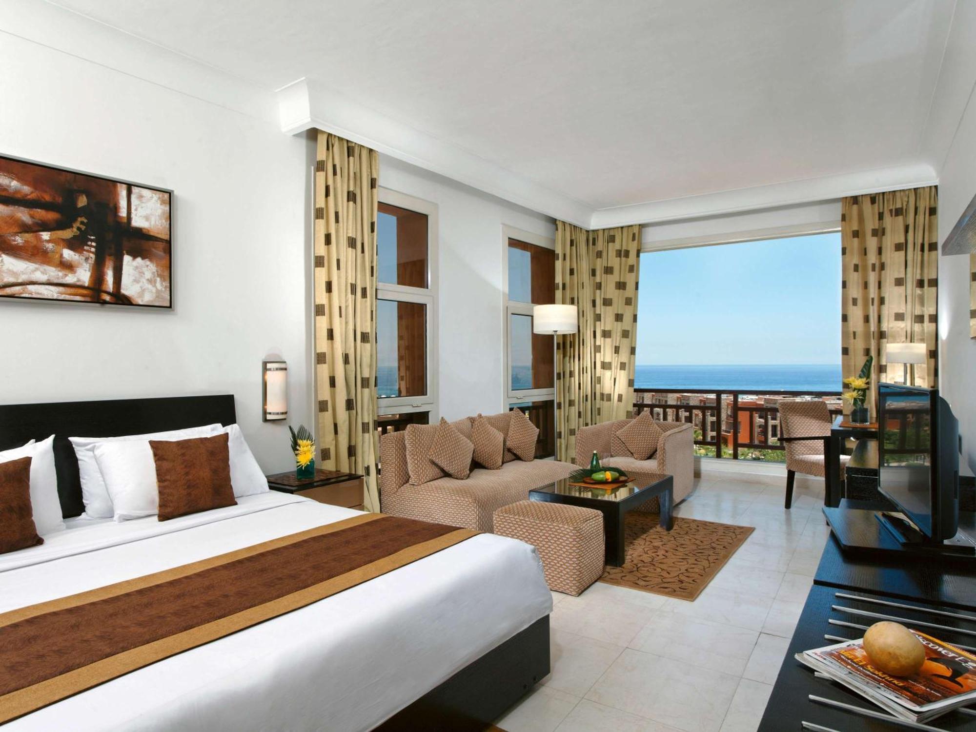 Moevenpick Resort El Sokhna Ain Soukhna Exteriér fotografie A typical hotel room